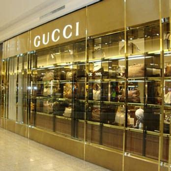 gucci short hills nj|short hills mall gucci store.